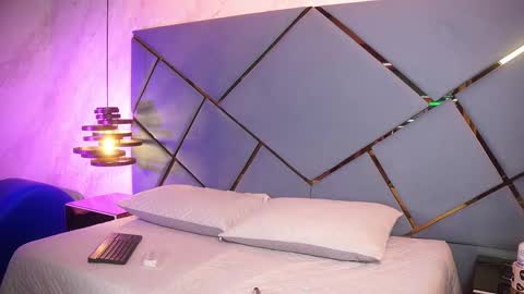 ammy durand online show from February 2026 07:10:01 PM