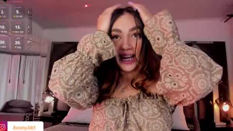 Snapshot of ammy_glow chatting on November 2025 04:06:02 AM ammy_glow online show from November 2025 04:06:02 AM