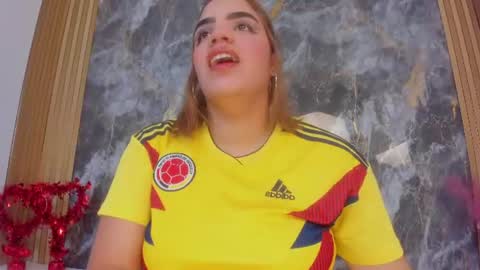 Ammy Honey online show from June 2026 07:38:02 PM