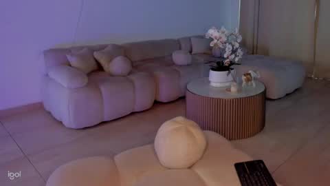 Snapshot of ammy_oxford chatting on January 2025 10:45:01 PM Ammy online show from January 2025 10:45:01 PM