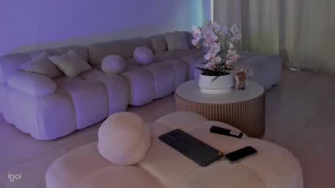 Snapshot of ammy_oxford chatting on January 2025 10:01:01 PM Ammy online show from January 2025 10:01:01 PM