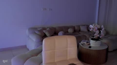 Snapshot of ammy_oxford chatting on March 2025 02:01:02 AM Ammy online show from March 2025 02:01:02 AM