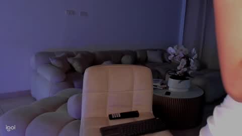 Snapshot of ammy_oxford chatting on March 2025 08:11:01 AM Ammy online show from March 2025 08:11:01 AM