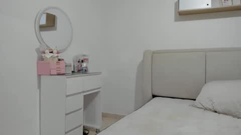 Snapshot of ammy_velez chatting on April 2026 05:32:02 PM ammy_velez online show from April 2026 05:32:02 PM