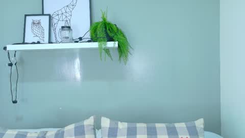 Snapshot of ammyrouse__ chatting on March 2026 12:27:02 PM A M M Y online show from March 2026 12:27:02 PM