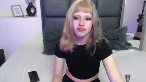 Amnesia online show from September 2025 01:23:01 PM