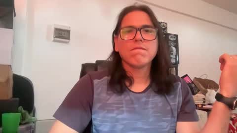 amo_s online show from October 2025 08:51:02 PM