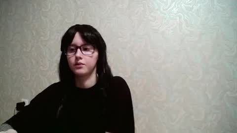 Amomira online show from November 2025 03:56:01 AM