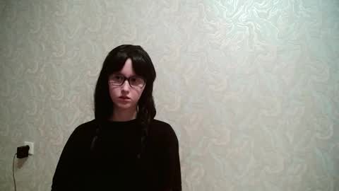 Amomira honeyx online show from December 2025 08:25:01 PM