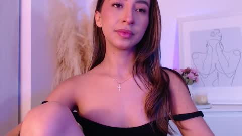 Snapshot of amonet_x chatting on March 2026 09:06:02 AM Sophi online show from March 2026 09:06:02 AM