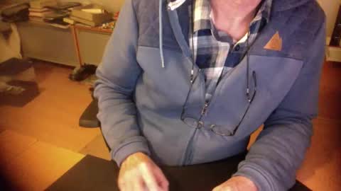 Amor2200 online show from November 2025 03:56:01 PM