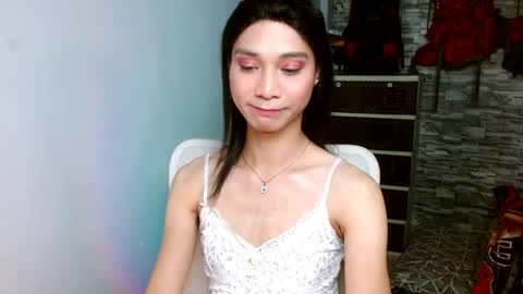 Tina online show from March 2026 10:17:03 PM