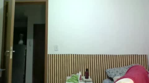 Snapshot of amputeeluna chatting on February 2025 02:07:02 AM amputeeluna online show from February 2025 02:07:02 AM