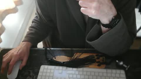 Snapshot of amslave4f chatting on May 2026 07:28:02 AM amslave4f online show from May 2026 07:28:02 AM
