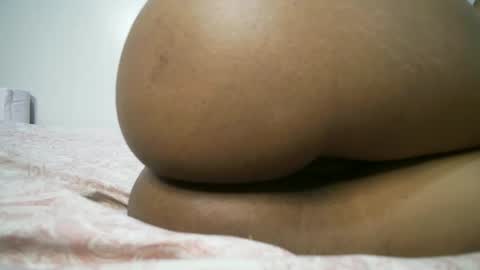 Snapshot of amunetlover chatting on December 2024 05:15:02 PM shantel online show from December 2024 05:15:02 PM