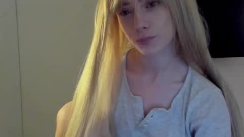 Snapshot of amy1_1 chatting on October 2025 03:25:02 AM amy1_1 online show from October 2025 03:25:02 AM