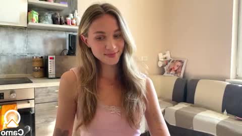 Amy Chill online show from September 2025 09:57:01 AM