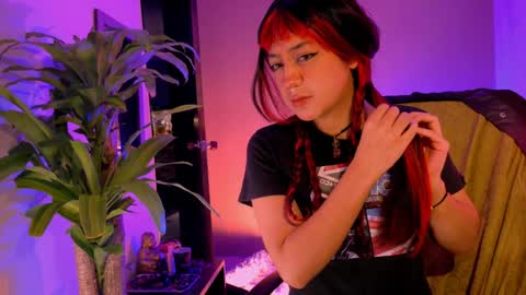 amy_flaker888 online show from April 2026 01:17:02 AM