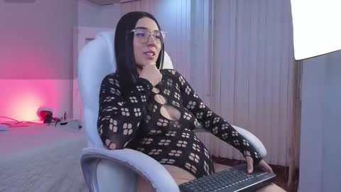 Amy online show from March 2026 11:54:01 AM