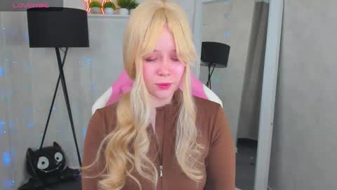 Amy online show from December 2025 12:52:02 AM