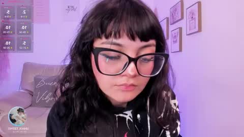 Hello I am Allison Welcome to my room and let is  have a good time together whith me online show from September 2025 07:13:01 PM