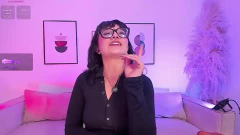 Snapshot of amy_lit chatting on March 2026 05:07:02 PM Hello I am Allison Welcome to my room and let is have a good time together whith me online show from March 2026 05:07:02 PM