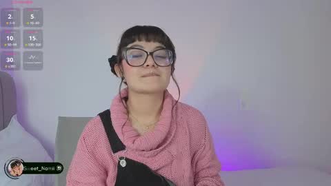 Snapshot of amy_lit chatting on May 2026 07:43:02 PM Hello I am Allison Welcome to my room and let is have a good time together whith me online show from May 2026 07:43:02 PM