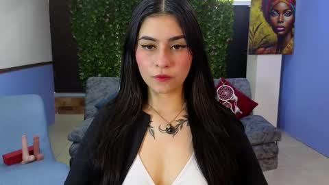 Amy online show from December 2025 07:32:01 PM