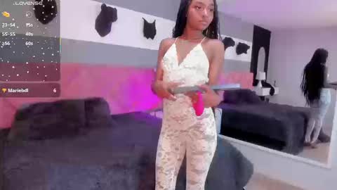 Amy online show from September 2025 08:11:02 PM