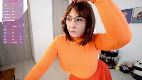 Snapshot of amy_ross1 chatting on October 2025 02:40:01 PM Daniela M online show from October 2025 02:40:01 PM