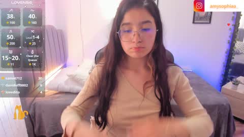 Amy sophia 3 online show from January 2025 07:35:02 PM