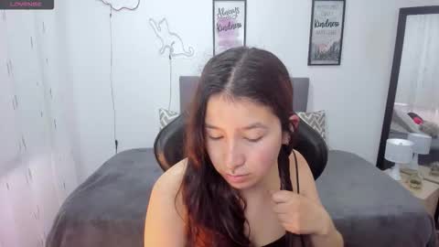 Amy sophia 3 online show from September 2025 11:43:01 AM