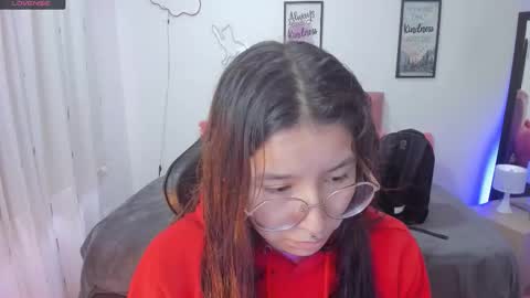 Amy sophia 3 online show from November 2025 12:38:01 PM