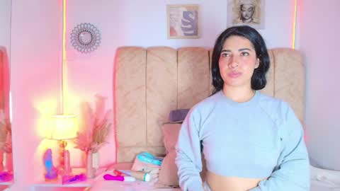 Snapshot of amy_swann chatting on May 2026 11:49:02 AM Amy online show from May 2026 11:49:02 AM