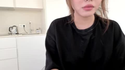Snapshot of amyalwayshere chatting on March 2026 01:27:01 PM girl next door named Amy online show from March 2026 01:27:01 PM