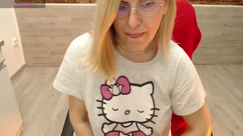 Amy online show from April 2026 06:03:02 AM