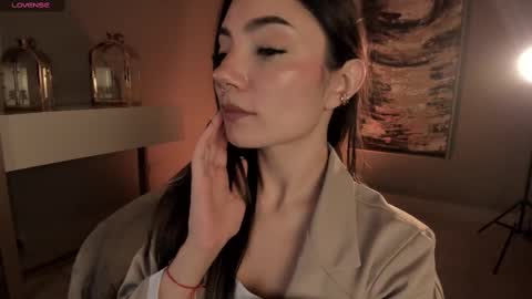 Snapshot of amyarmstrong chatting on March 2025 12:33:02 AM Amy Armstrong online show from March 2025 12:33:02 AM