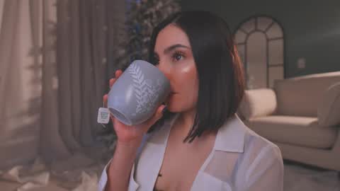 Amy Armstrong online show from January 2026 11:08:01 PM