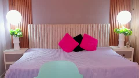 My name is AMY... Nice to meet you  thumb up me please its important online show from March 2026 07:19:01 PM