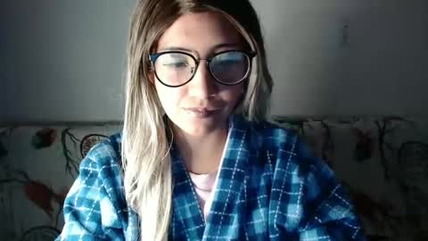 Snapshot of amycosplay99 chatting on December 2024 02:27:02 AM amycosplay99 online show from December 2024 02:27:02 AM