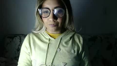 Snapshot of amycosplay99 chatting on January 2025 08:17:01 AM amycosplay99 online show from January 2025 08:17:01 AM