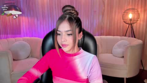 Amy  online show from December 2024 11:12:02 PM