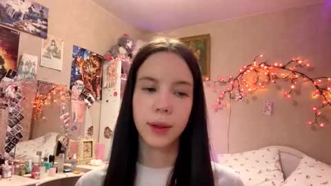 Milou online show from December 2025 01:42:01 PM