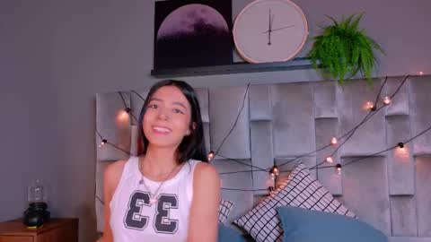 Snapshot of amypalmmer chatting on November 2025 11:40:02 AM AMMY online show from November 2025 11:40:02 AM