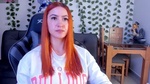 Snapshot of amypond__ chatting on December 2024 06:09:01 PM Amy online show from December 2024 06:09:01 PM