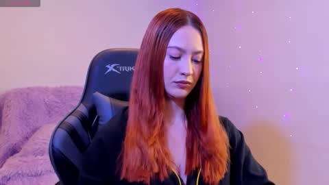 Snapshot of amypond__ chatting on October 2025 10:01:01 AM Amy online show from October 2025 10:01:01 AM