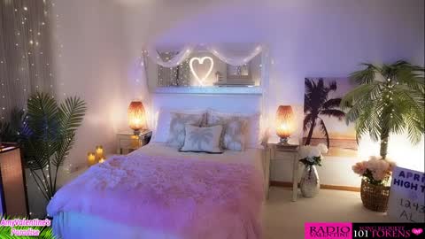 Snapshot of amyvalentine chatting on April 2026 06:07:02 AM AmyValentine online show from April 2026 06:07:02 AM