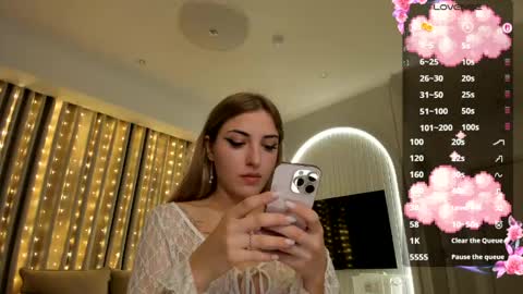 Snapshot of amyvilvet chatting on May 2026 07:26:02 PM amyvilvet online show from May 2026 07:26:02 PM