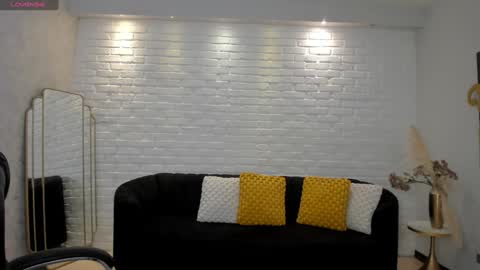 AMY WALKER online show from January 2025 10:06:01 AM