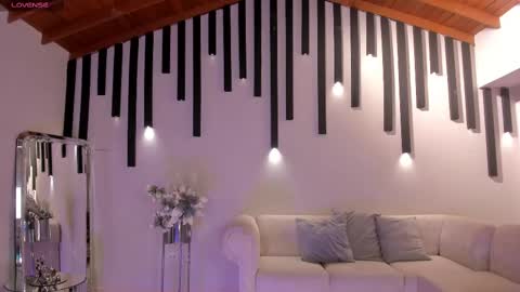 AMY WALKER online show from February 2025 10:23:01 AM